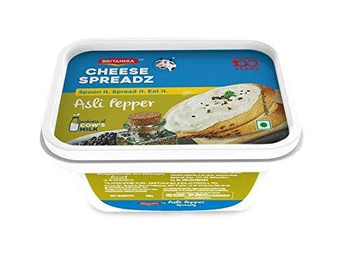 Britannia Cheese Spread Asli Pepper Pouch, 180 g - image 2